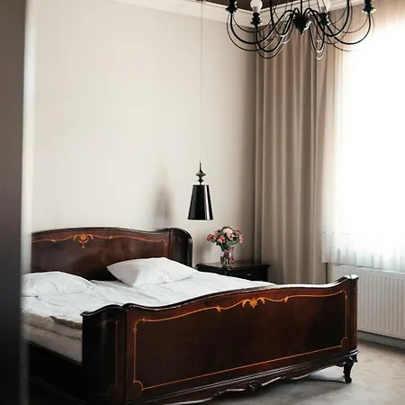 Hotel Winnice Jaworek 3*